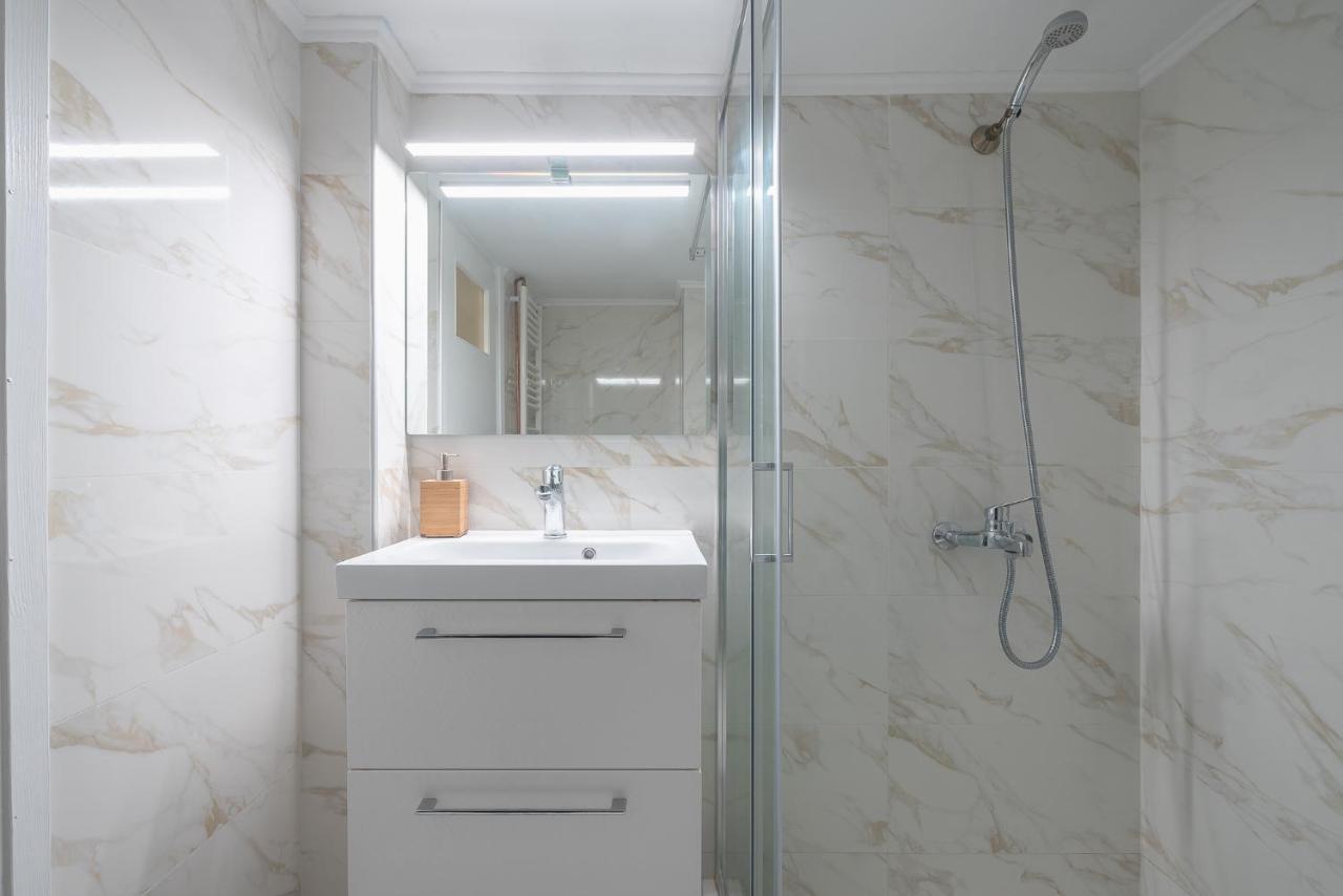 Victoria Sun Apartments เอเธนส์ ภายนอก รูปภาพ